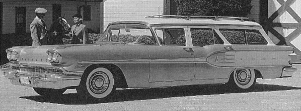 The Custom Safari was the second least produced 1958 Pontiac model 
